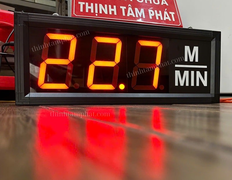 đồng hồ đo tốc độ